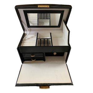 Jewelry Box for Women, Black Faux Leather Jewelry Storage Organizer Box Key